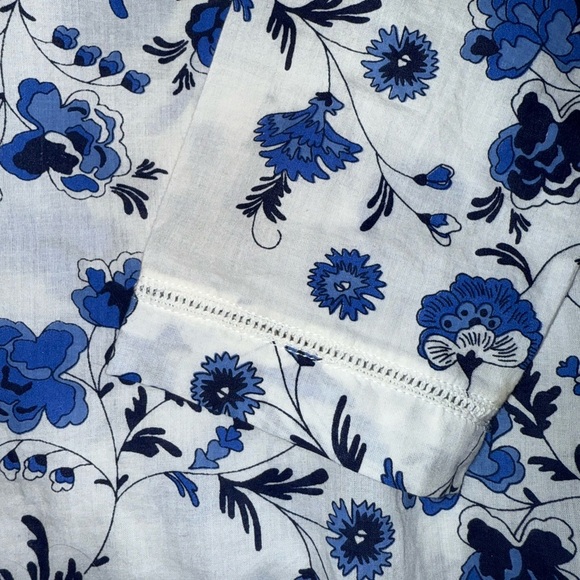 Ro’s Garden Blue Floral Cotton Button Up Luxe Pajama Shirt Top Small Like New - Picture 6 of 6